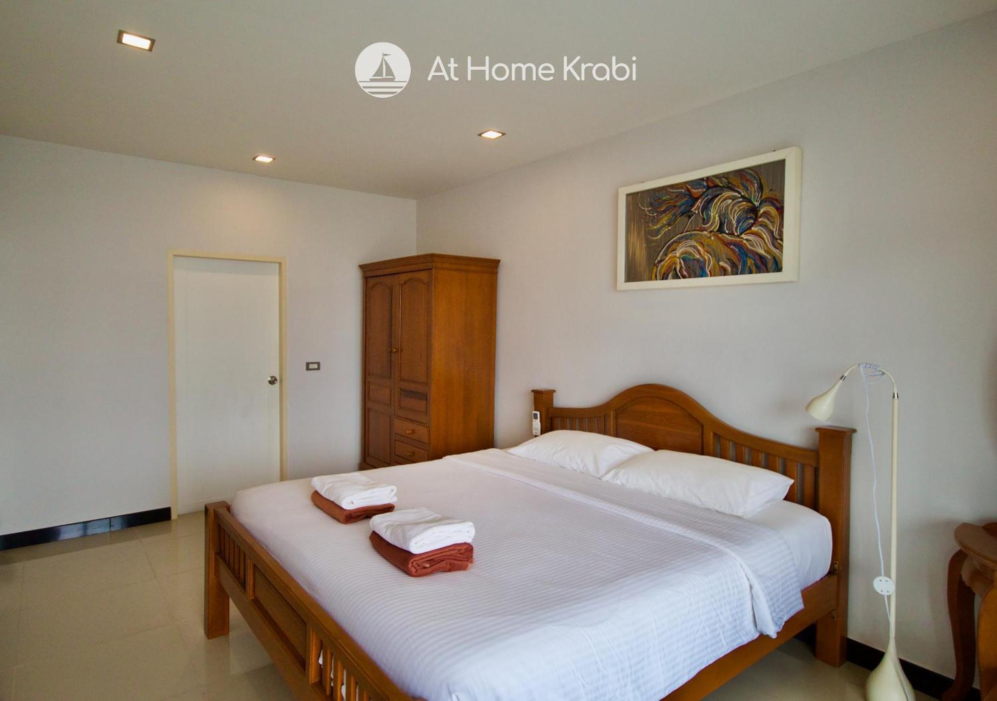 At Sea Condotel Ban Ko Kwang Room photo